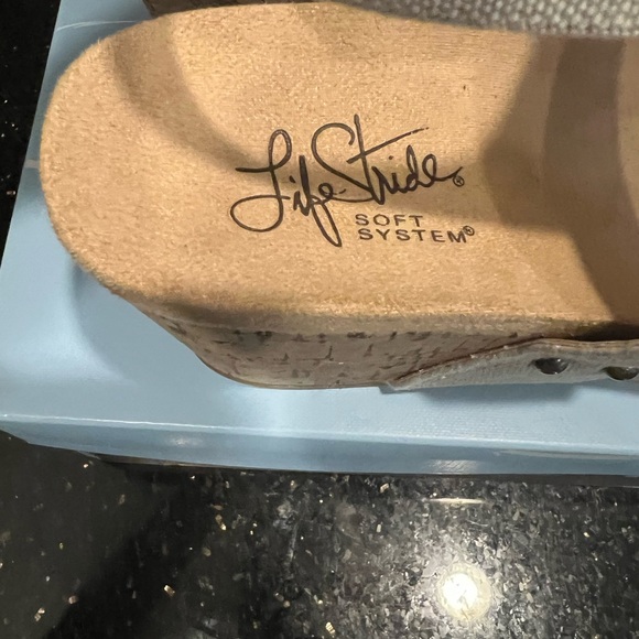 NIB Life Stride Del Mar Wedge - Picture 4 of 6